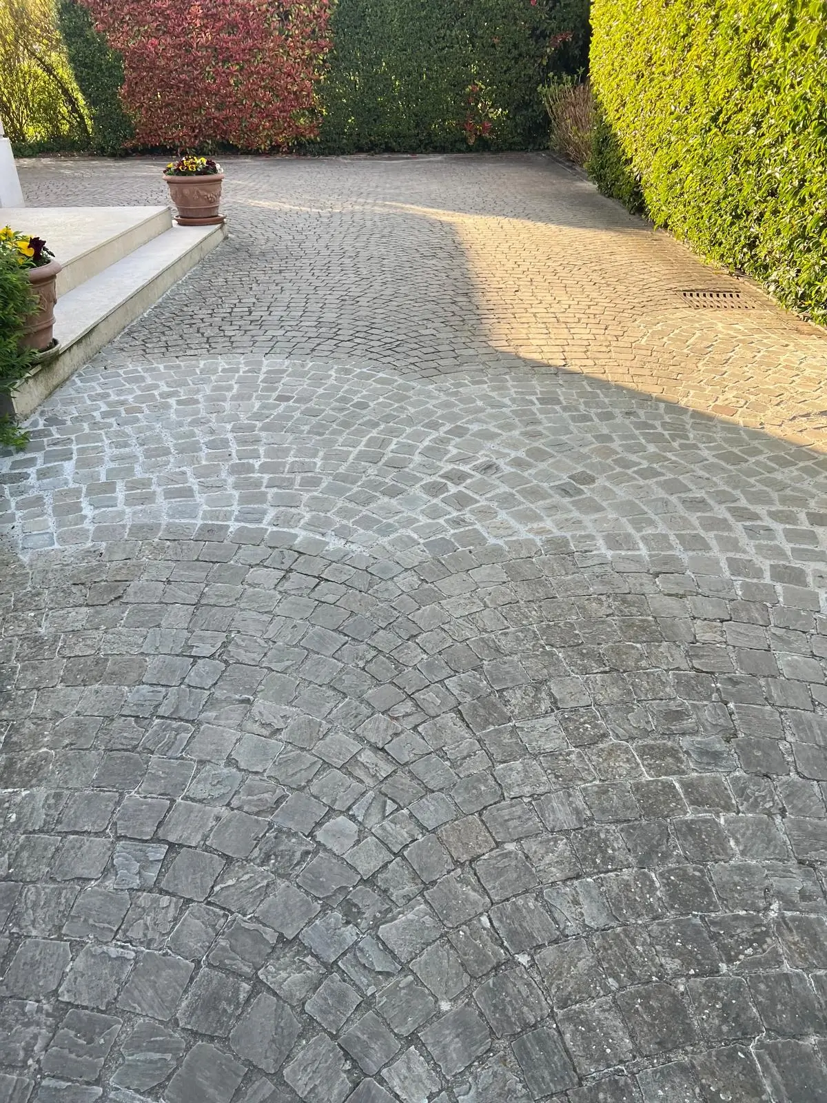 Allée pavée pour résidence à Vésenaz